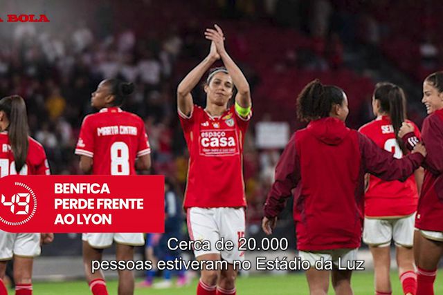 A BOLA em 59 segundos: Derrota do Benfica frente ao poderoso Lyon, Futebol Feminino no FC Porto e a entrevista de Bruno Fernandes