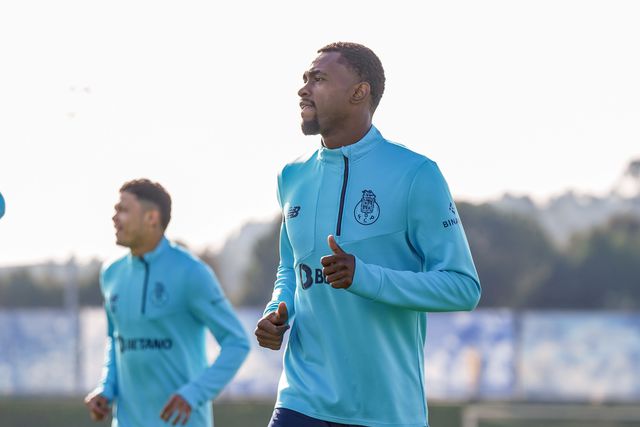 FC Porto: sessão de trabalhos marcada por várias ausências