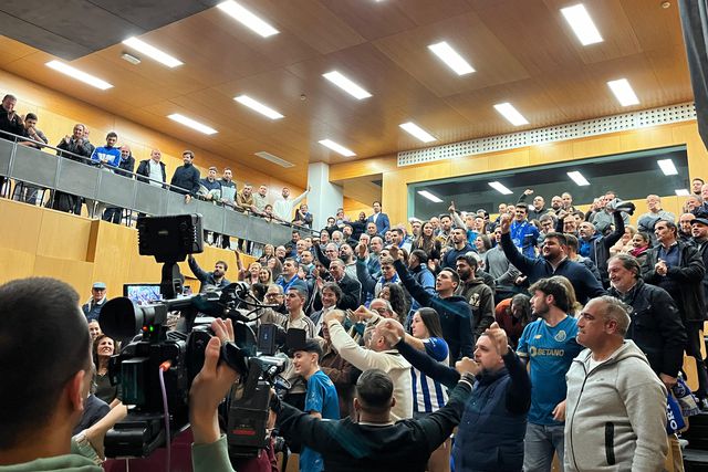 Auditório cheio aplaudiu Pinto da Costa