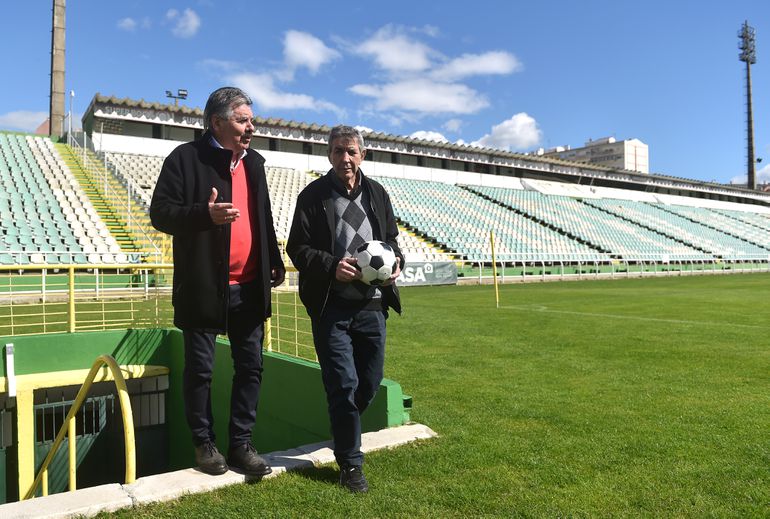 O golo de Eusébio em que a bola foi ao Campo Grande e voltou à Luz