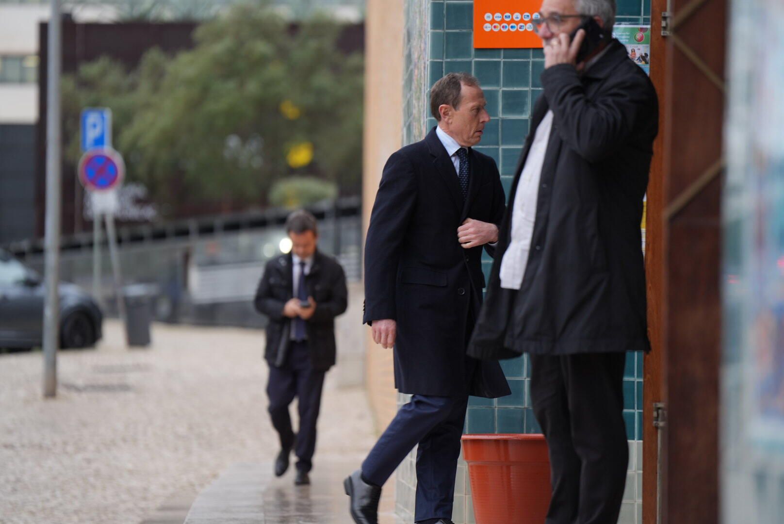 Emílio Butragueño no velório de Silvino  (Foto: Maycon Quiozini)