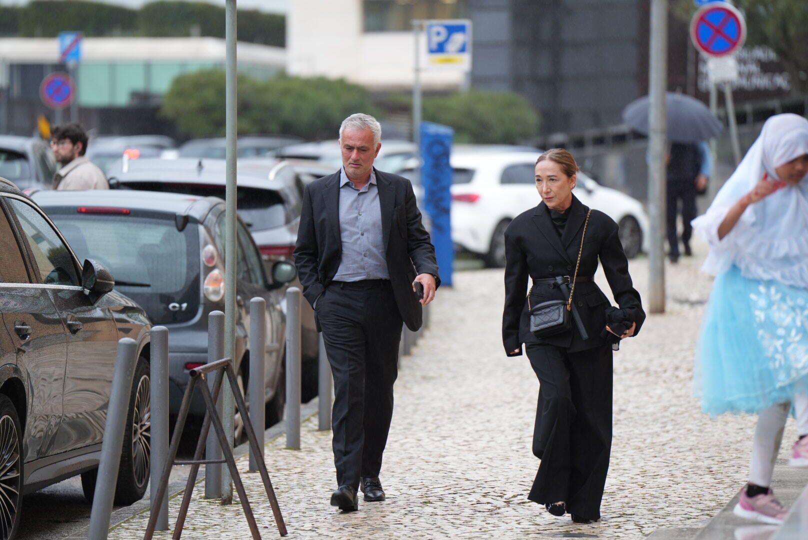 Chegada José Mourinho ao velório de Silvino na Mesquita Central de Lisboa (Foto: Maycon Quiozini)