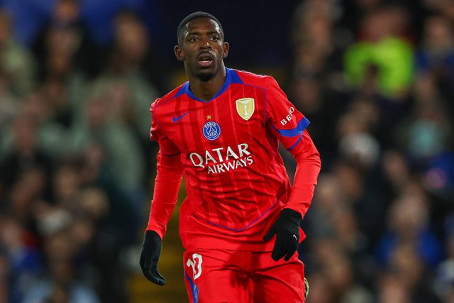 Ousmane Dembélé no duelo do PSG em Londres com o Chelsea