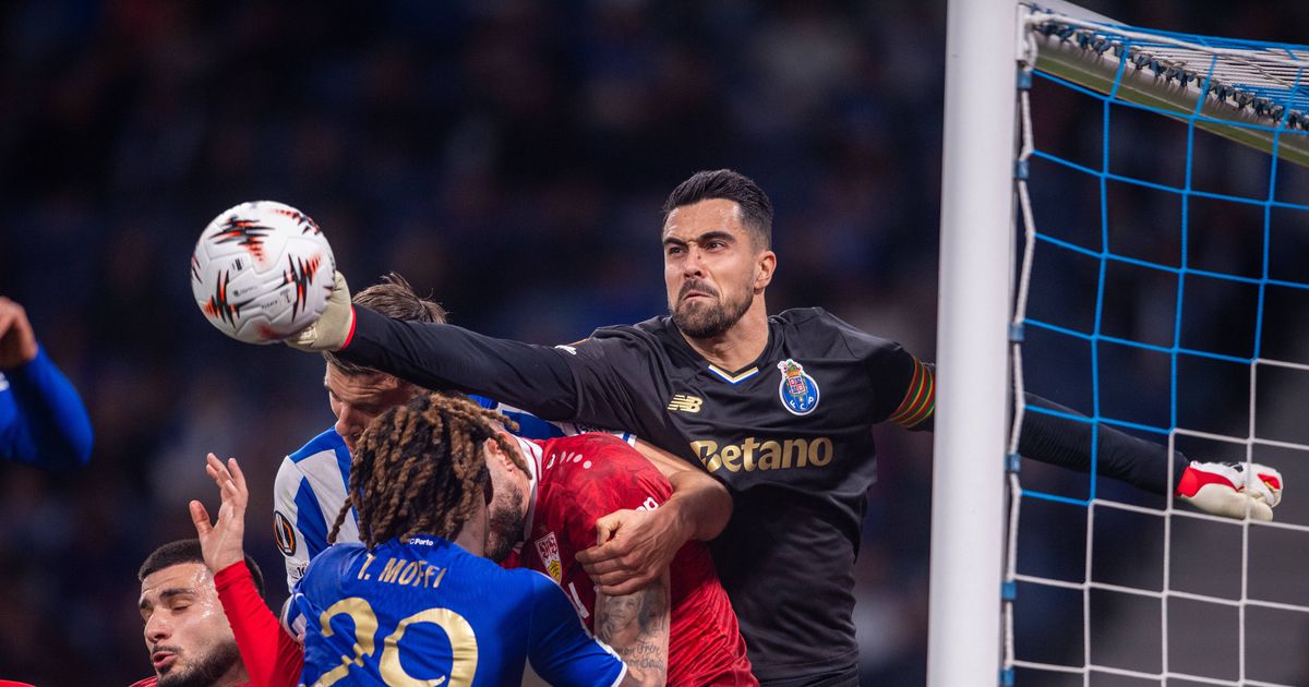 «O FC Porto tem o melhor guarda-redes do Mundo»