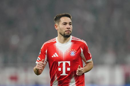 Raphael Guerreiro tem sido suplente utilizado no Bayern
