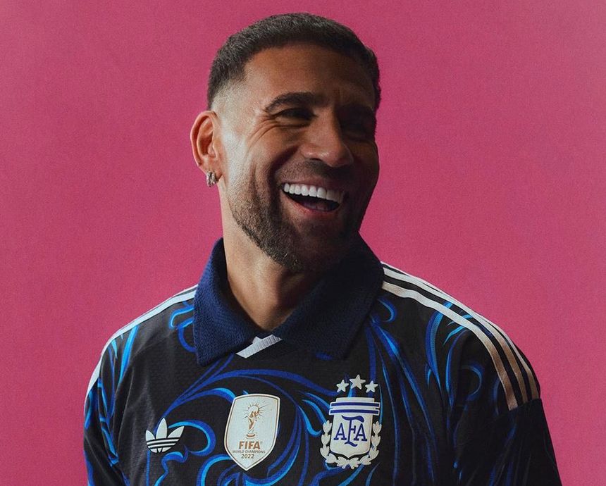 Otamendi com o equipamento alternativo da Argentina - Foto: Instagram/Otamendi