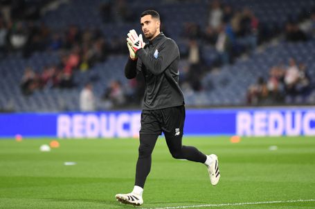 Diogo Costa saiu com queixas nas costas - Foto: Rogério Ferreira/Kapta+