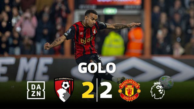 'Ratice' de Evanilson vale penálti, expulsão de Maguire e empate