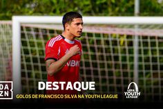 O avançado do Benfica que marca que se farta e foi 'esquecido' por Portugal