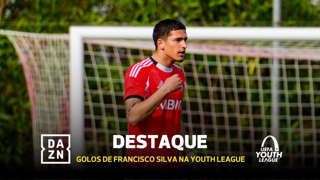 O avançado do Benfica que marca que se farta e foi 'esquecido' por Portugal