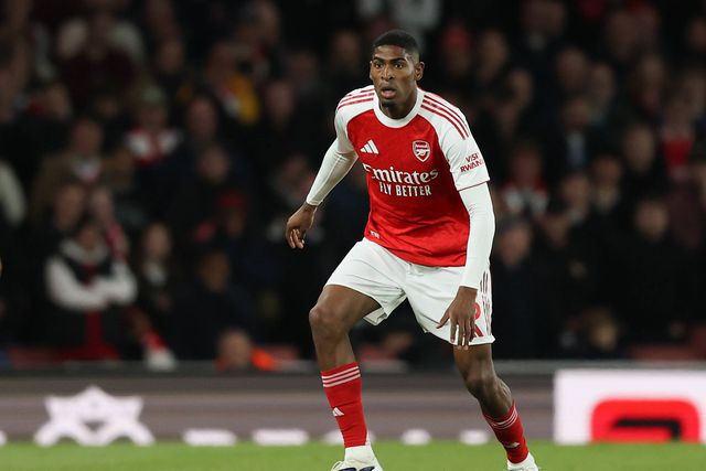 Defesa do Arsenal chamado por Espanha, mas sem fechar a porta à Colômbia