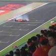 Vídeo: Despiste de Sainz e bandeira vermelha na qualificação do GP da China
