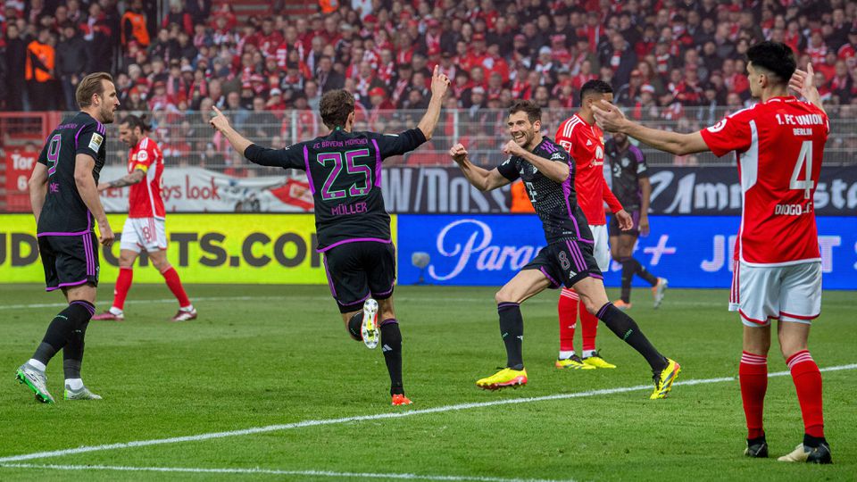 Bundesliga: Diogo Leite titular na goleada do Bayern em Berlim