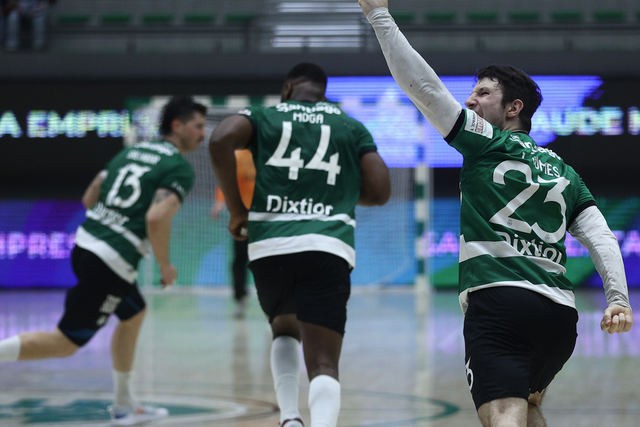 Leões vencem dérbi lisboeta contra Benfica e estão cada vez mais perto do título