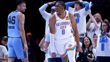 Thunder humilham Grizzlies e ameaçam recordes do 'play-off'