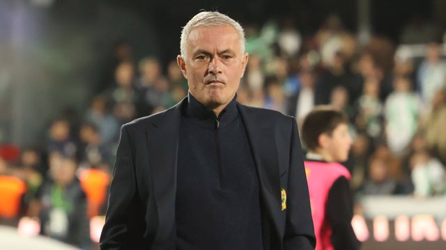 José Mourinho, treinador do Fenerbahçe