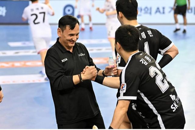 ‘Cheoncheonhi’ que há um título para ganhar, Nuno!