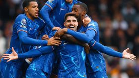 Pedro Neto decisivo na reviravolta do Chelsea: «Não tenho palavras...»