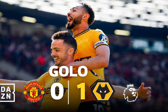 Sarabia estava com fé! Convenceu três a deixarem-no marcar o livre e brilhou!