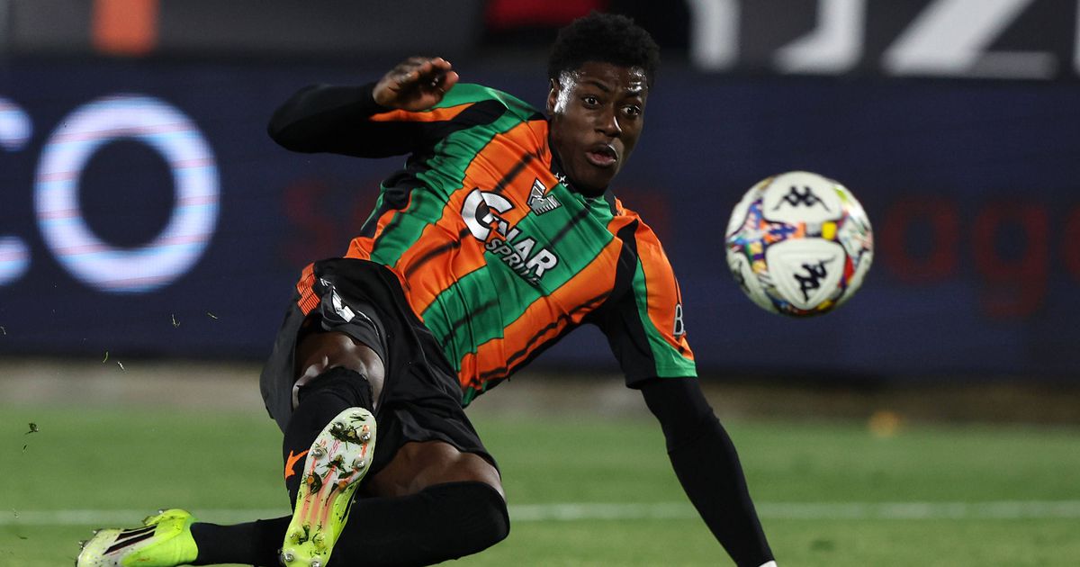 Sporting: negociações por Doumbia vão acelerar com o futuro do Veneza definido