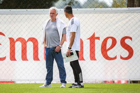 José Mourinho e Nélson Veríssimo - Foto: SL Benfica