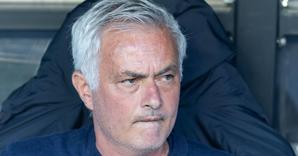 Mourinho e o 'fingerprint' no plantel: «Se continuar no Benfica na próxima época...»