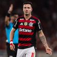 Saúl Níguez com a camisola do Flamengo
