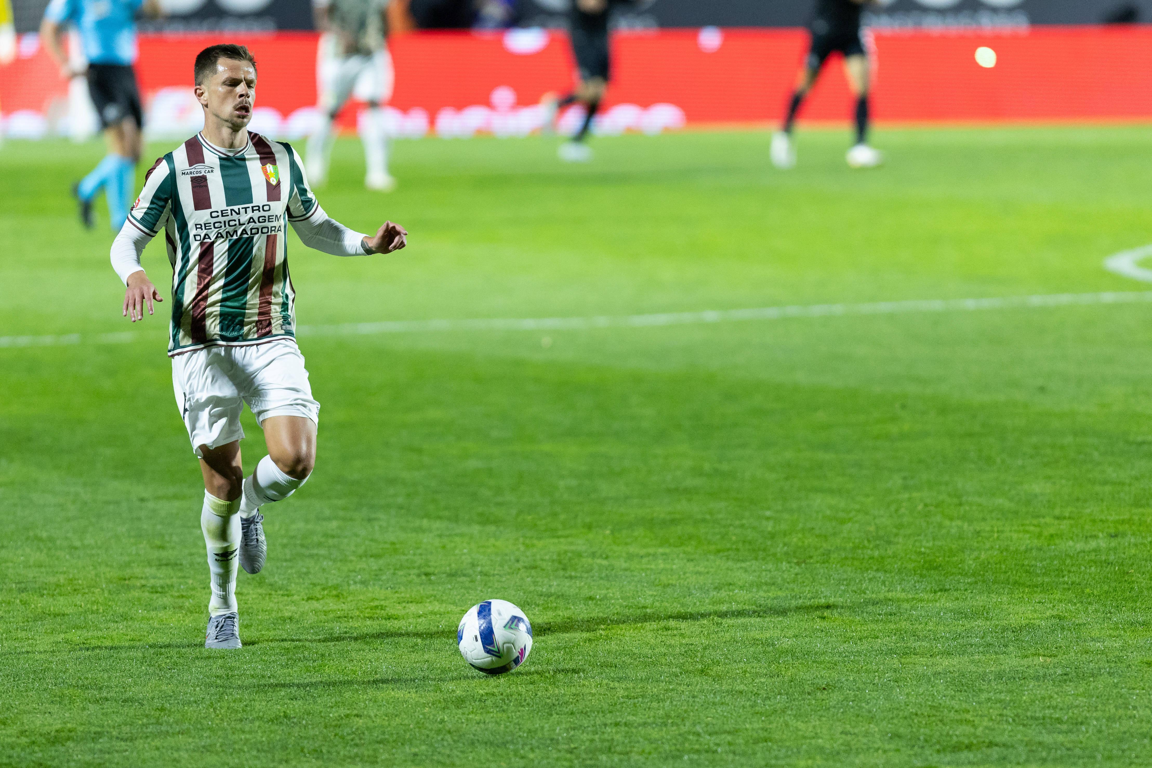 Bernardo Schappo lesionou-se no embate frente ao Arouca e está em dúvida para a receção ao FC Porto