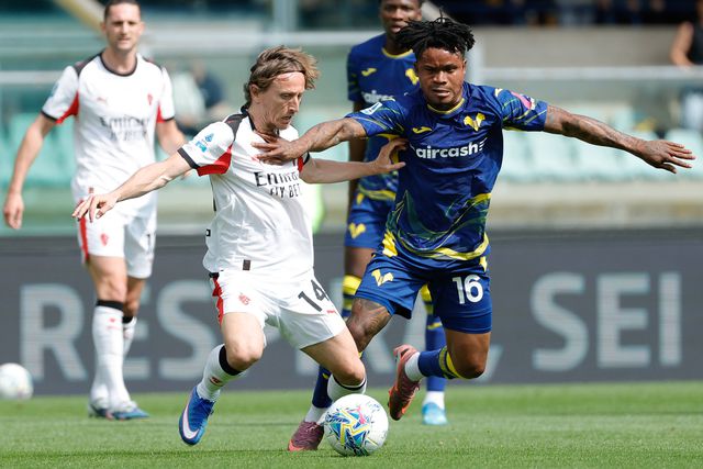 Gift Orban foi titular pelo Verona frente ao Milan (IMAGO)