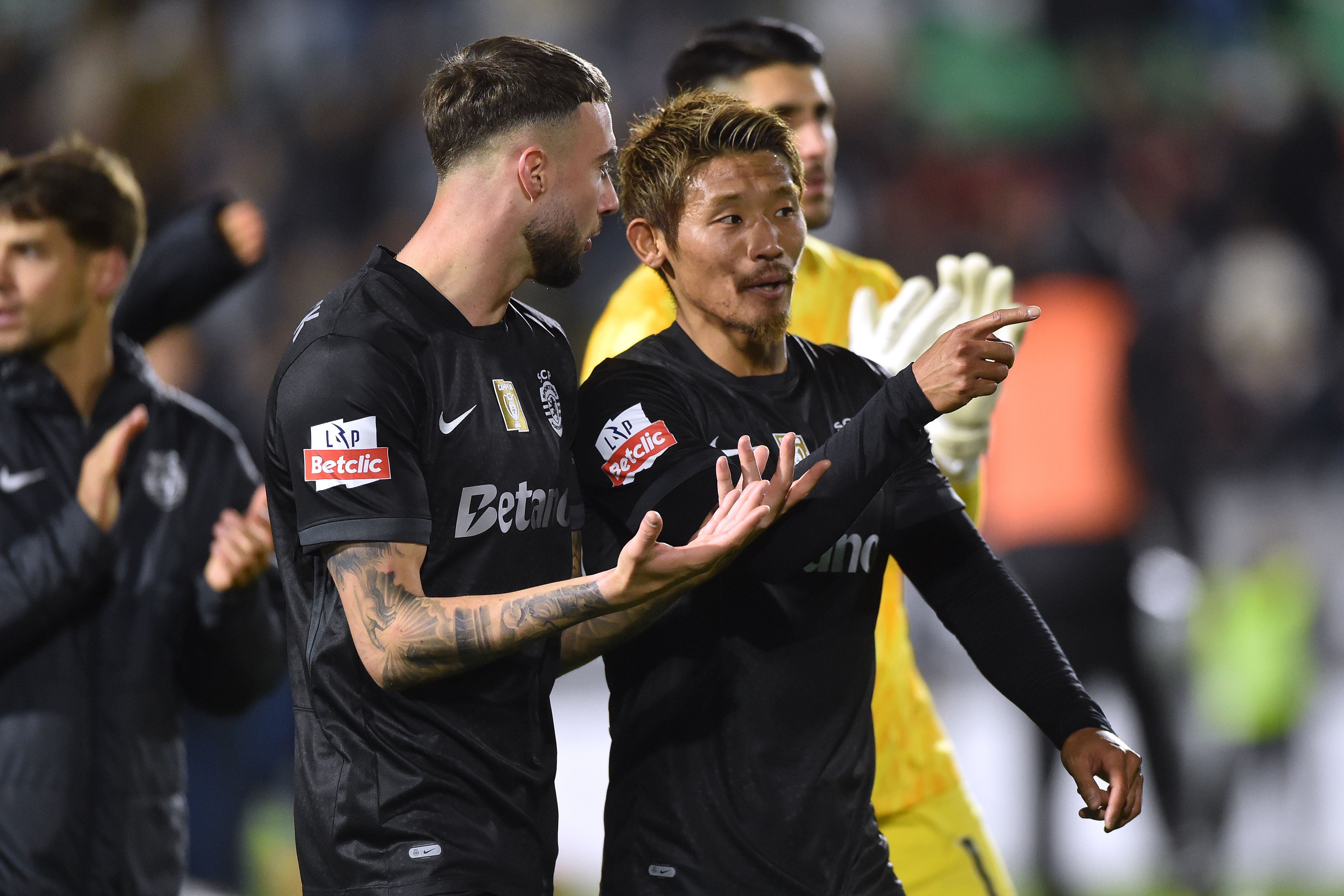 Debat pode sair do onze e Morita sair (Foto Miguel Nunes)