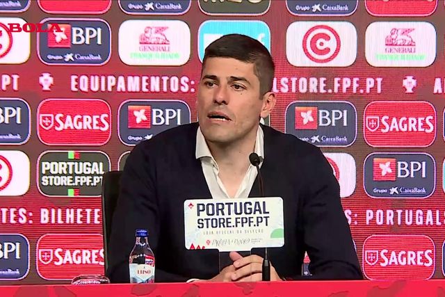 Francisco Neto aborda as ausências na Seleção Nacional feminina