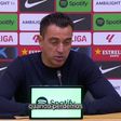 Xavi critica cânticos contra o presidente Laporta