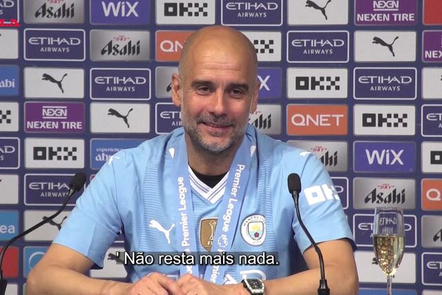 «Já disse na última época: acabou, o que estou aqui a fazer? Mas tenho contrato»