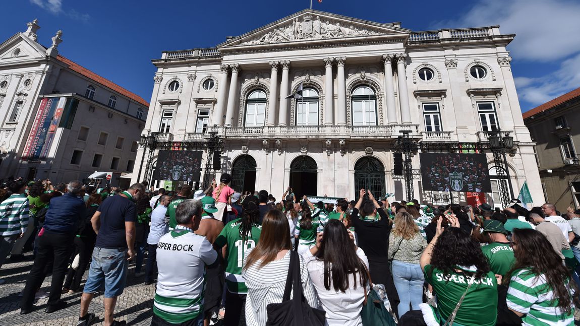 Siga em direto a receção do Sporting na Câmara de Lisboa