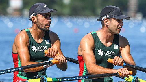 Remadores portugueses na regata final de qualificação de remo para Paris2024