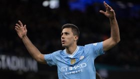 Oficial: oito meses depois, Rodri está de volta