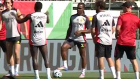Grande novidade no treino do Benfica no Estádio Nacional