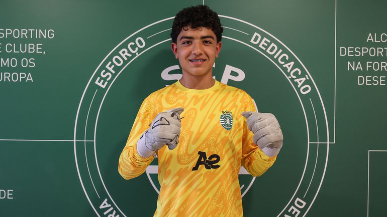 Sporting 'segura' guarda-redes de 14 anos
