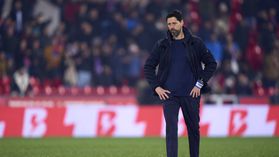 Mercado: Nantes despede treinador e olha para dois portugueses