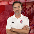 Treinador Carlos Fernandes. Foto União de Santarém