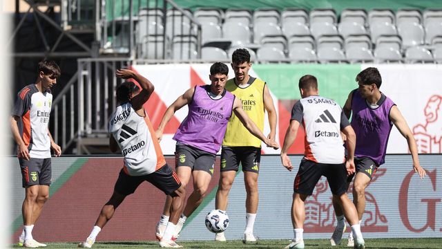 «Taça não salva a época, mas em ano de eleições e com um treinador que pode não ser consensual...»»