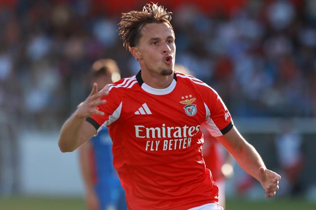 Amar Dedic, lateral-direito deixa o Benfica (foto: Miguel Nunes)