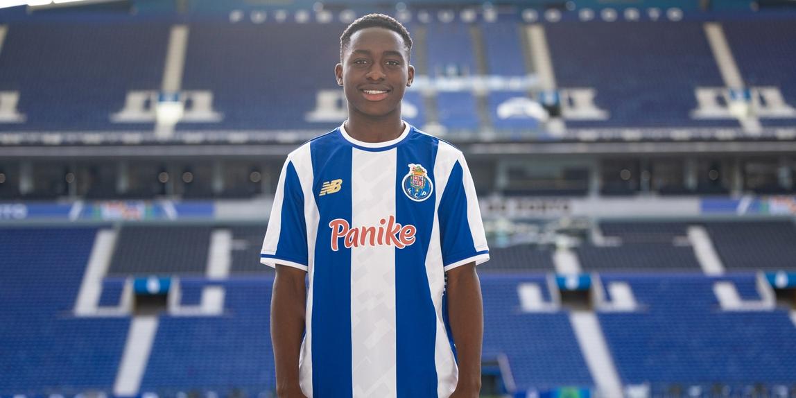 Vanderson Bento, extremo da formação azul e branca - Foto: FC PORTO