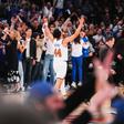 Landry Shamet celebra com o Madison Square Garden. Foto Knicks