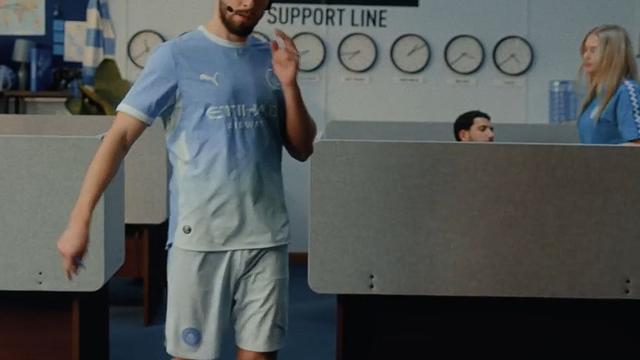 Rúben Dias na linha de apoio? É a nova camisola do Man. City