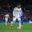 «Gordo, porco e macaco»: McKennie conta drama vivido na Premier League