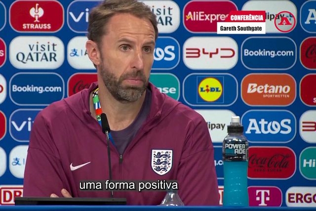 Southgate não proíbe redes sociais: «Não vale a pena ter uma regra»