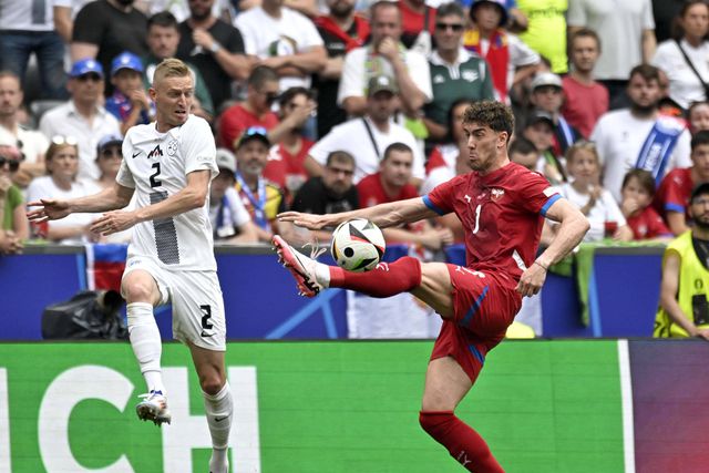 Eslovénia-Sérvia: acompanhe em direto