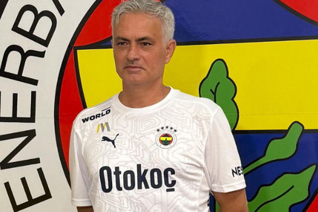 José Mourinho já regressou ao ativo: «Dia 1»