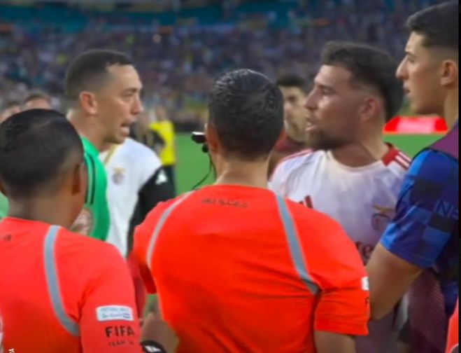 Marchesín revela conversa com Otamendi após discussão no Boca-Benfica